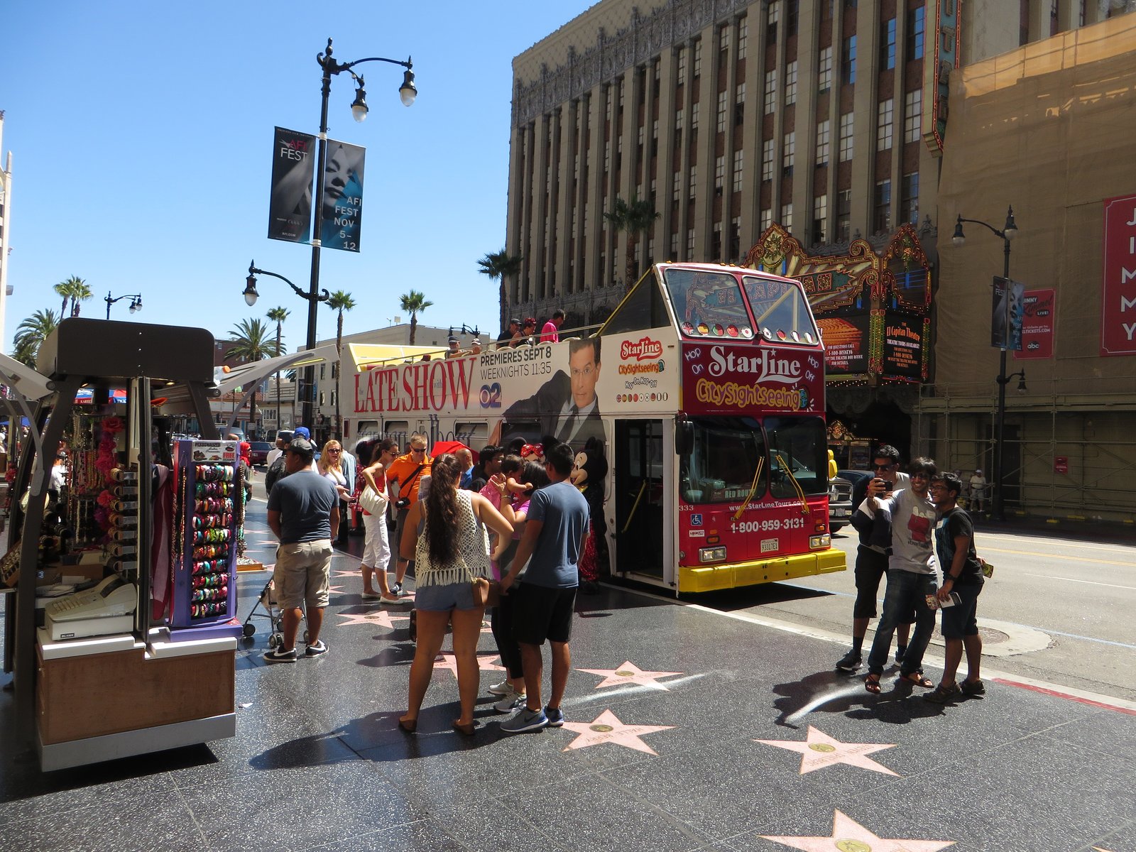 Đại lộ Danh Vọng Hollywood Walk of Fame tại Los Angeles